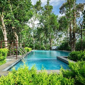 The Mountain Courtyard Thekkady